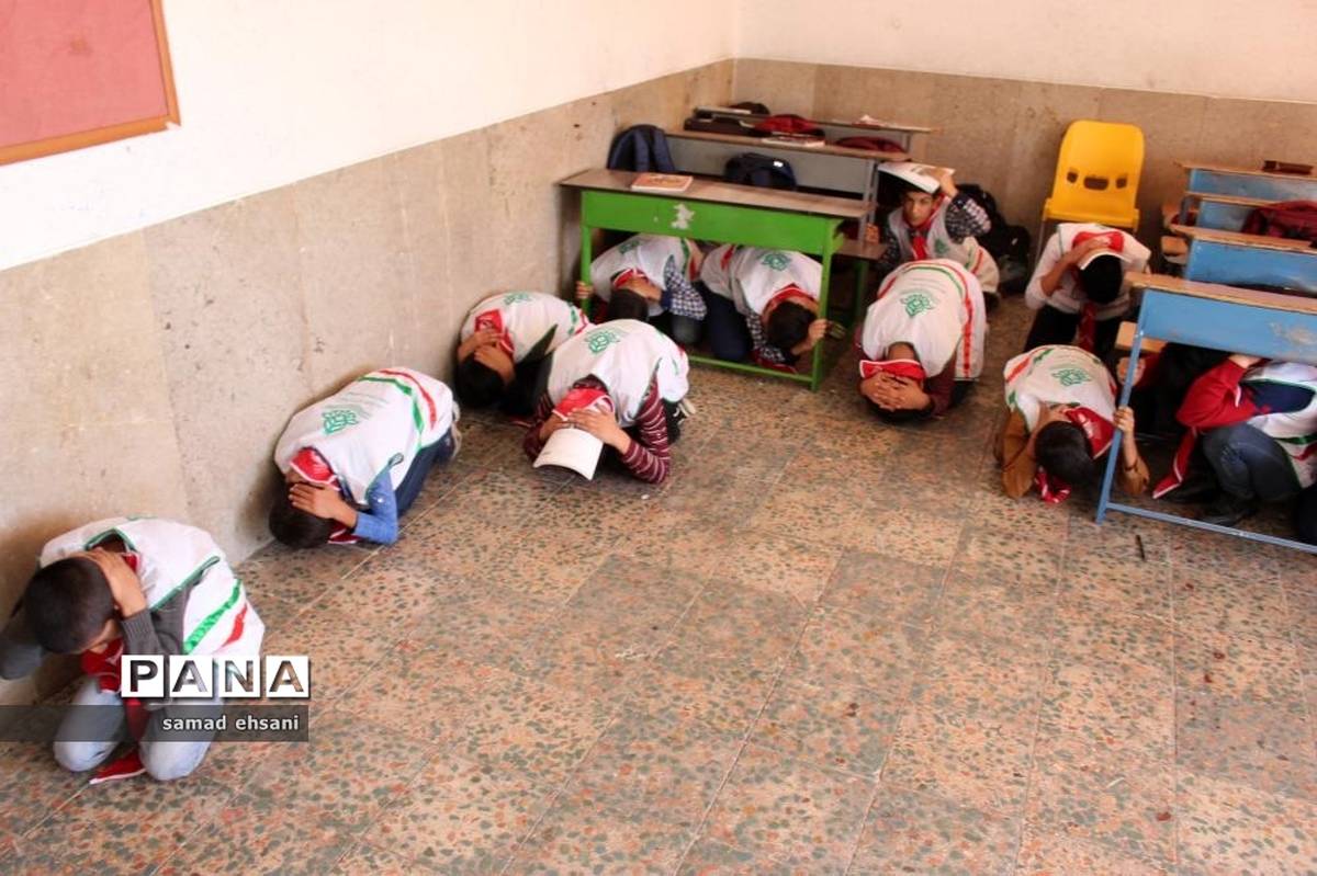 برگزاری مانور زلزله و ایمنی در مدارس استان کهگیلویه و بویراحمد