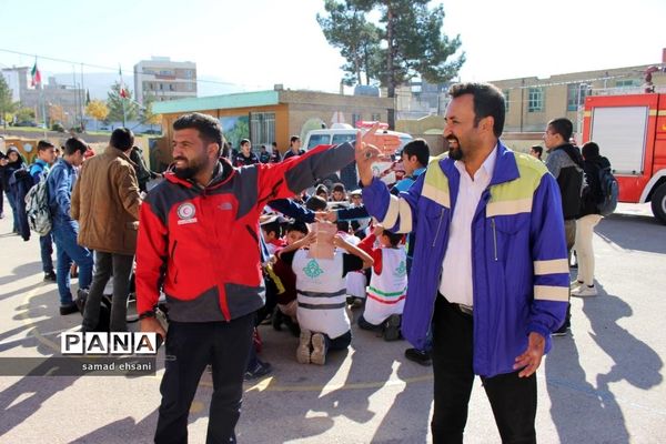 برگزاری مانور زلزله و ایمنی در مدارس استان کهگیلویه و بویراحمد