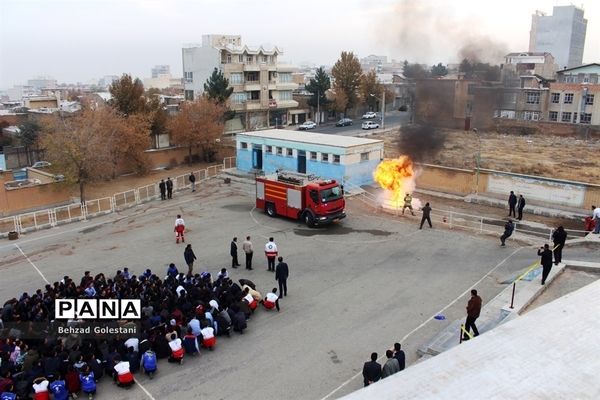 بیست و یکمین مانور سراسری زلزله در ارومیه