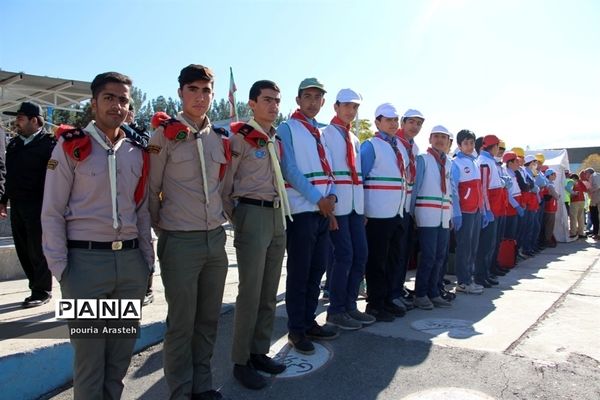 بیست و یکمین مانور سراسری زلزله و ایمنی درآموزشگاه شهید مطهری بیرجند