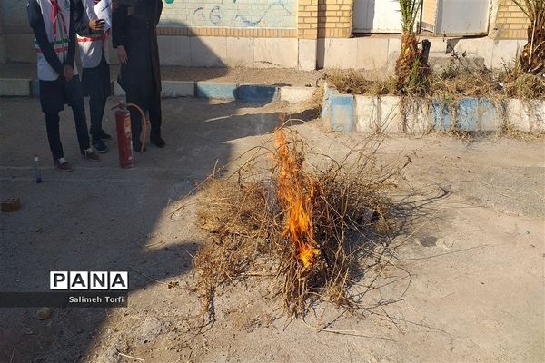 برگزاری بیست ویکمین مانورزلزله و ایمنی مدارس، دبستان فضیلت حمیدیه