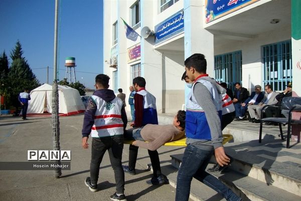 مانور سراسری زلزله و ایمنی در میاندرود