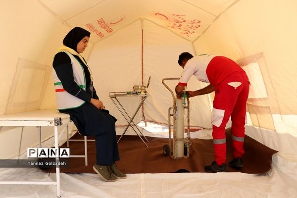 مانور استانی زلزله در دبیرستان دخترانه بعثت ناحیه ۲ اهواز