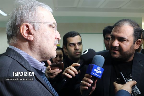 بازدید وزیر بهداشت ، درمان و آموزش پزشکی از مراکز درمانی شهرستان‌های جنوب استان تهران