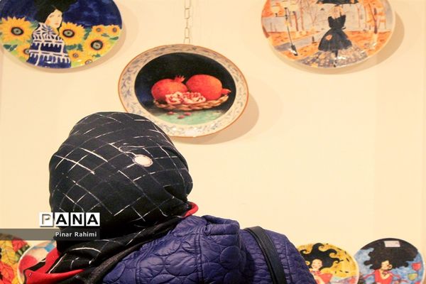 نمایشگاه شب چله در موزه زنده سفال تبریز
