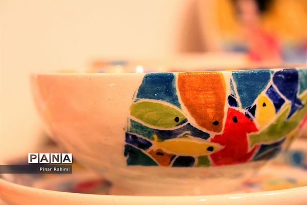 نمایشگاه شب چله در موزه زنده سفال تبریز