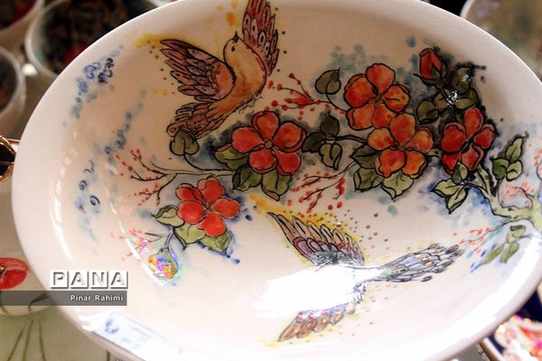 نمایشگاه شب چله در موزه زنده سفال تبریز