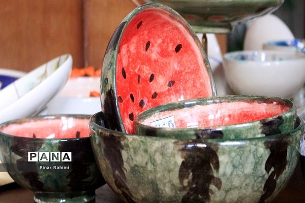 نمایشگاه شب چله در موزه زنده سفال تبریز