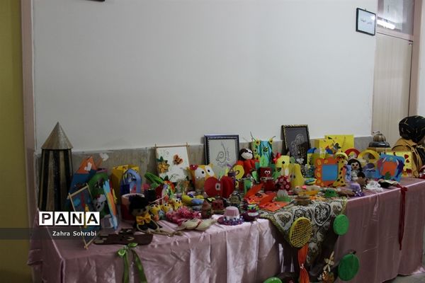 جشن گرامیداشت روز معلولین آموزشگاه استثنایی باغچه‌بان اسلامشهر