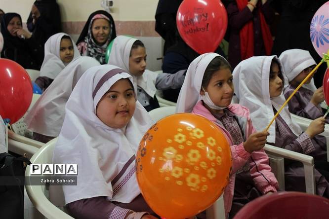 جشن گرامیداشت روز معلولین آموزشگاه استثنایی باغچهبان اسلامشهر