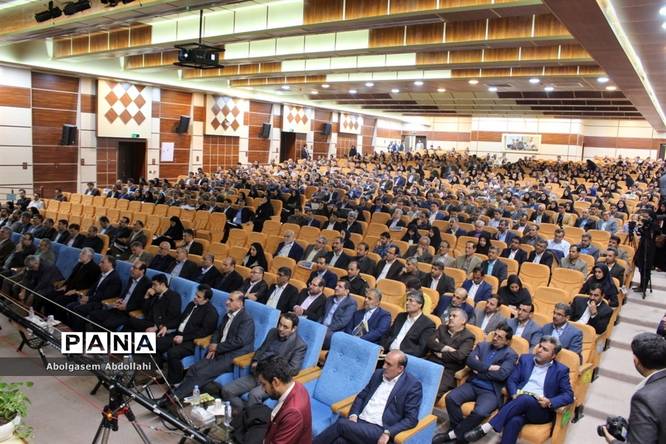 همایش کشوری علمی، آموزشی پیشگیری از آسیبهای اجتماعی در بوشهر