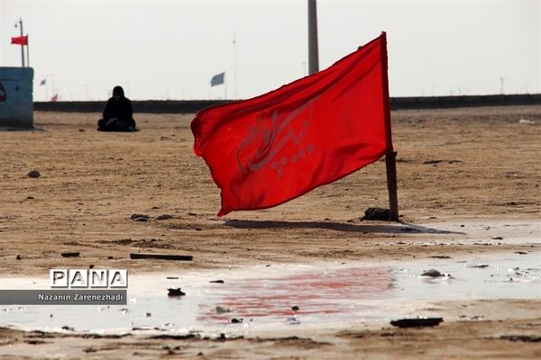 بازدید دانش‌آموزان دختر ناحیه 4 شیراز از مناطق جنگی