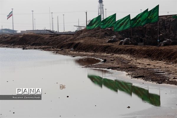 بازدید دانش‌آموزان دختر ناحیه 4 شیراز از مناطق جنگی