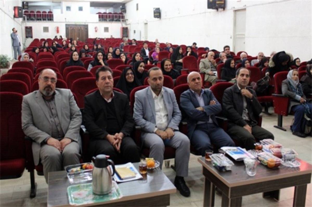 برگزاری همایش علمی ،آموزشی دبیران تاریخ شهرستانهای استان تهران دراسلامشهر