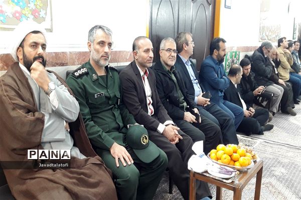 اعزام اولین گروه دانش آموزان دختر ناحیه دو شهرری  به اردوی راهیان نور