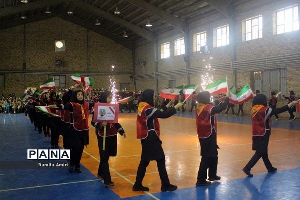 جشنواره فریادهای شادی و بازی‌های همگانی و المپیاد ورزشی درون مدرسه‌ای دبیرستان تمام تشکیلاتی در مراغه