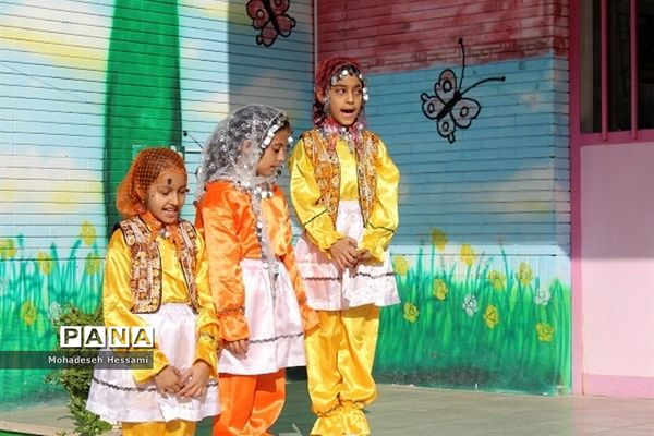 مراسم نمادین روز جهانی خاک دبستان یونس فاطمی