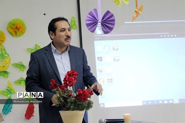 مراسم نمادین روز جهانی خاک دبستان یونس فاطمی