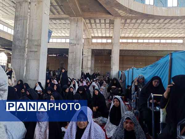دومین نماز جمعه ماه محرم در نیشابور 