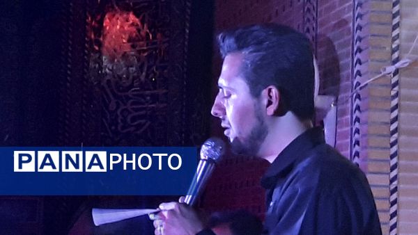 مراسم سینه‌زنی در شب هفتم شهادت امام حسین (ع)