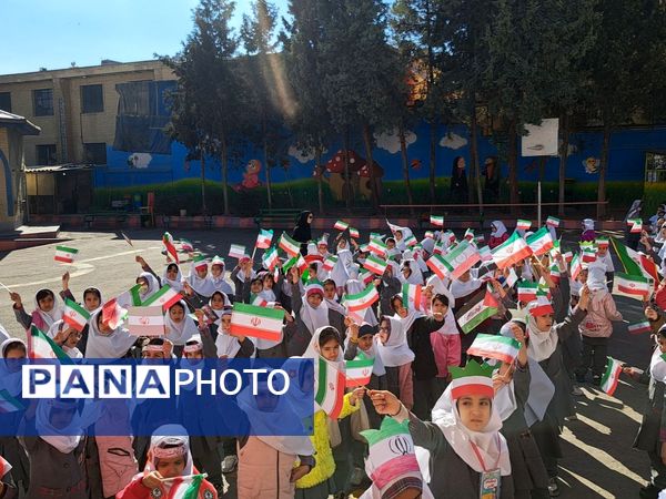 مراسم روز دانش آموز در دبستان دخترانه نرجس یک