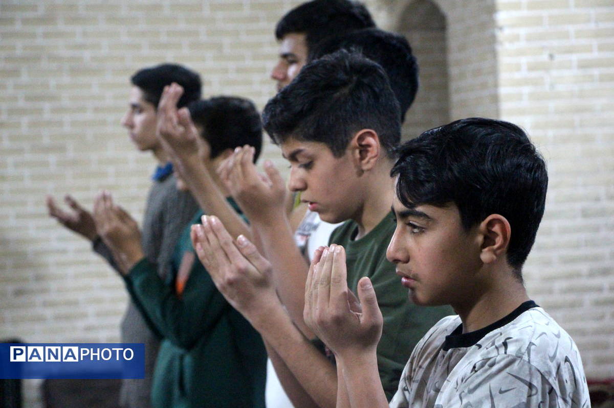 اعتکاف رمضانیه سازمان دانش‌آموزی یزد برگزار می‌شود