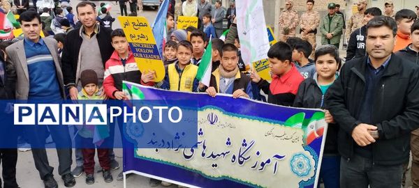 راهپیمایی روز13 آبان در شهر کلات برگزار شد