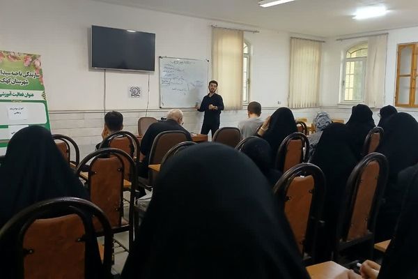 برگزاری کارگاه سواد رسانه‌ای «کوله پشتی جهاد» در شهر کهک