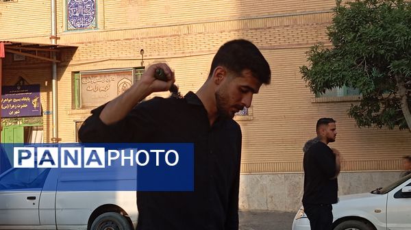 از کوچه تا خیابان، شهر بن غرق در عزای حسین بن علی(ع)