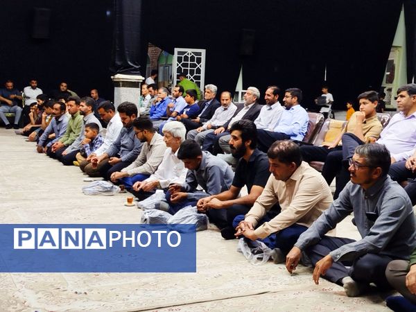 تجلیل از خادمان غدیر خم در کاشمر؛ از 110 دیگ تا ارادت خالصانه