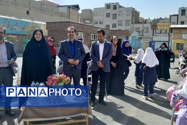 برگزاری جشن غنچه ها در آموزشگاه حضرت زینب(س)