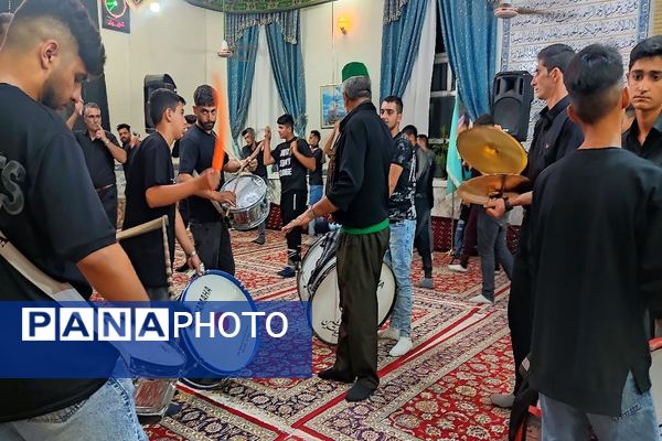 مراسم عزاداری شب ششم محرم در شهر بار نیشابور 