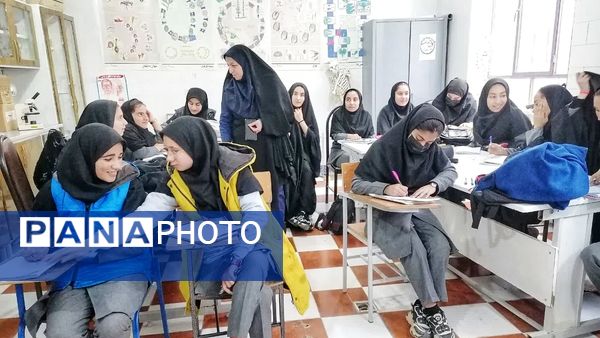 برگزاری کلاس‌های فوق برنامه در مدرسه‌ الزهرا  شهرستان مارگون