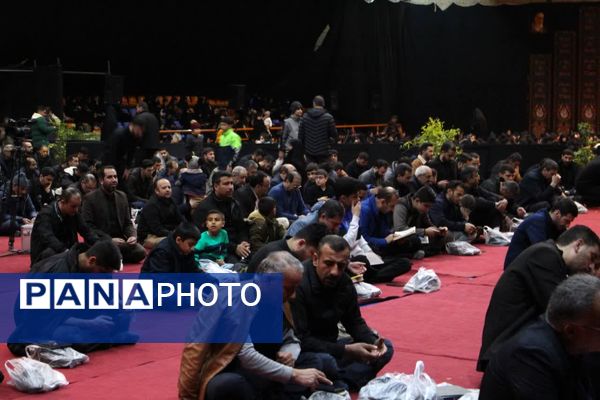 مراسم شب های لیله القدر در دانشگاه پیام نور بجنورد و در جوار مزار شهدای گمنام 