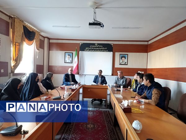 تقدیر از سرگروه‌های خبرنگاران پانا خلیل آباد