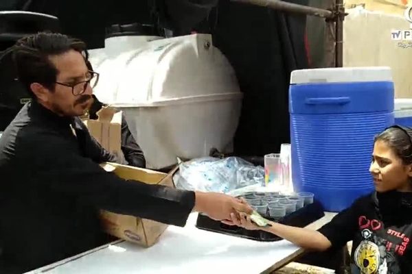 دسته عزاداری در بلوار شهید موسوی قم 
