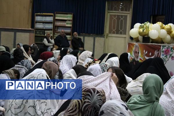 سه روز خلوت و خلسه، سه روز راز و نیاز