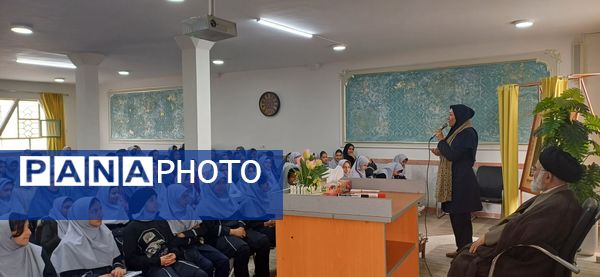 حضور امام جمعه شهرستان نیشابور در دبیرستان نمونه وکیلی استاد شفیعی کدکنی «وکیلی ۱۰»