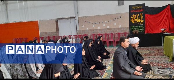 برگزاری تریبون آزاد در آموزشگاه مرحوم پاکدل خلیل آباد