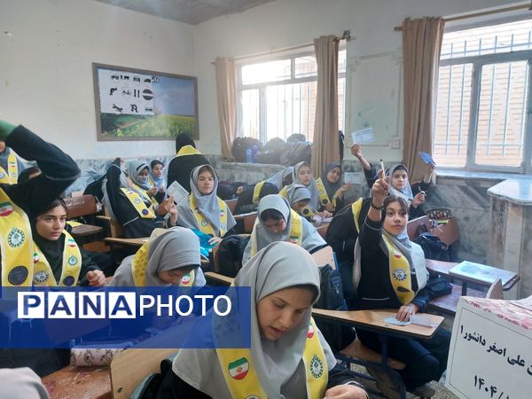 انتخابات شورای دانش آموزی در مدرسه علی اصغر دانشور یک