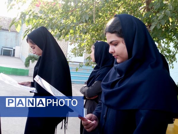 برگزاری مراسم ختم قرآن در دبیرستان دخترانه فاطمیه