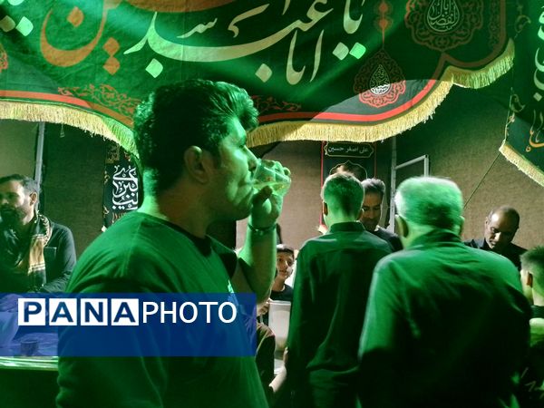 برپایی موکب به همت خادمان مردمی در خلیل آباد