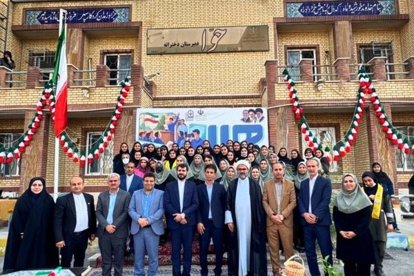 مدرسه حوا میزبان مراسم سراسری هفته فرهنگ و هنر مدارس ایران 