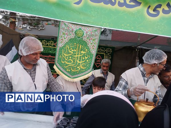 حضور پرشور دانش‌آموزان بیرجندی در اجتماع غدیر