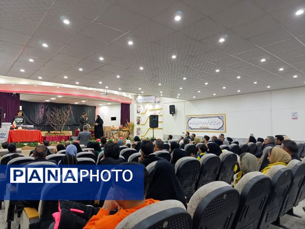 برگزاری جشن یلدا برای کودکان پیش دبستانی در خلیل آباد 