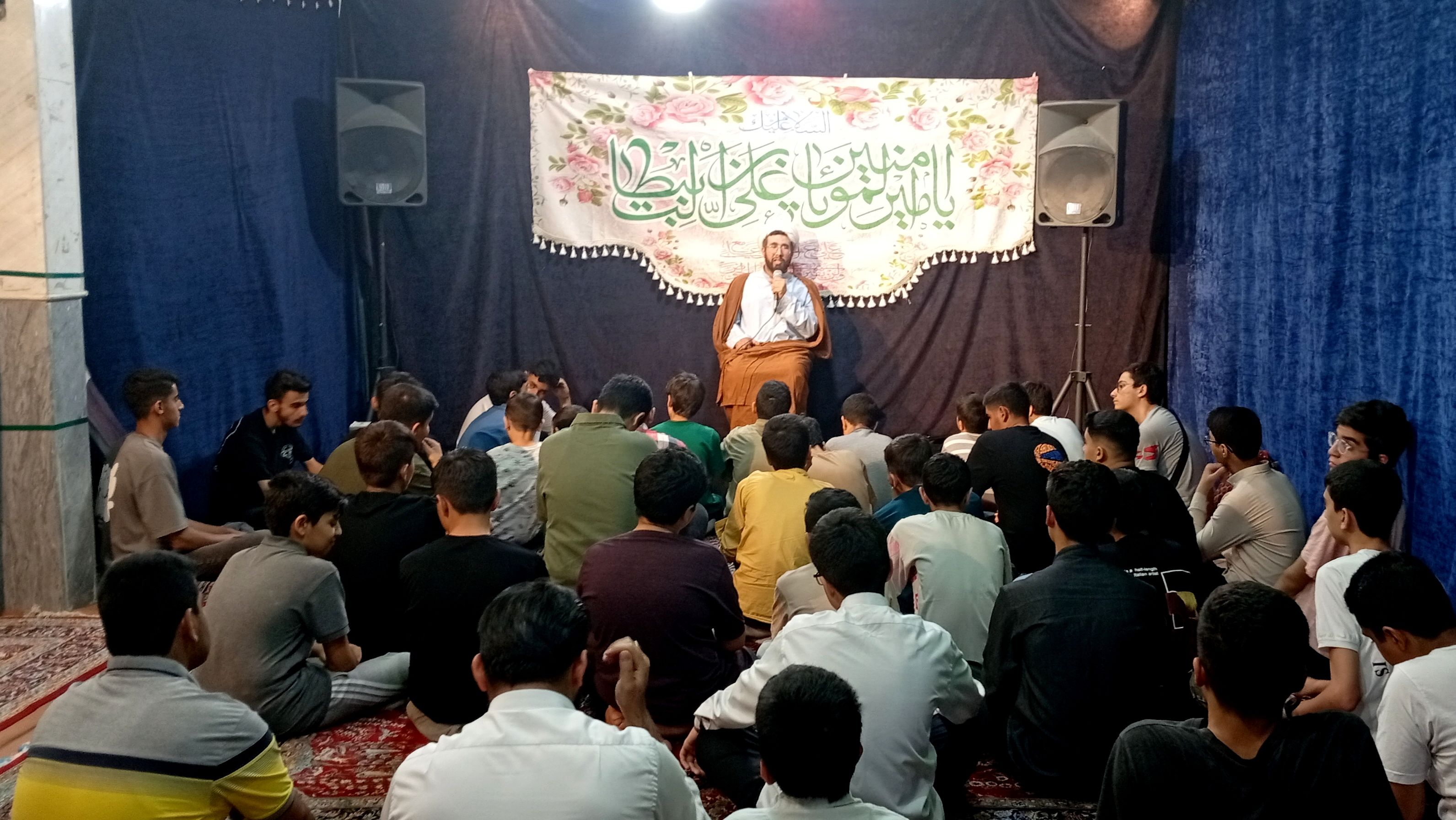 نقش آفرینی نوجوانان در خط ولایت جشن غدیر هیات دانش‌آموزی مسجد امام عصر (عج)