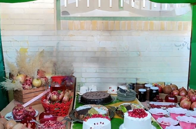 برگزاری جشن انار در مدرسه‌ فاطمه الزهرا(س) نیر یزد