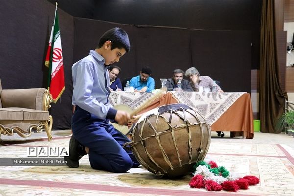 جشنواره موسیقی دانش‌آموزان آباده