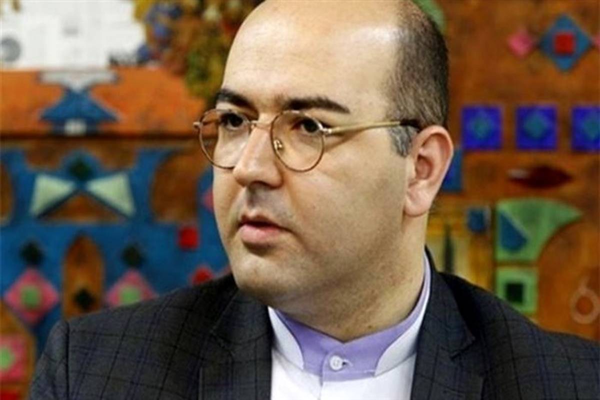 دیاکو حسینی: تصویب نشدن FATF منجر به تحریم همه ملت ایران می‌شود