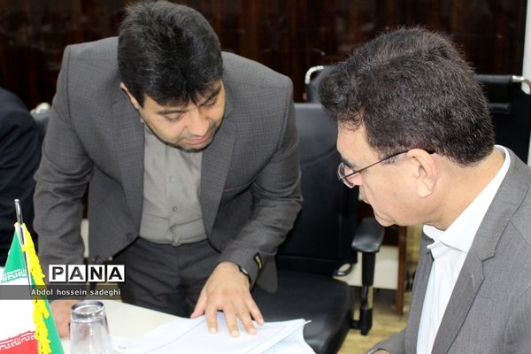 جلسه ستاد استانی انتخابات دهمین دوره مجلس دانش آموزی استان بوشهر